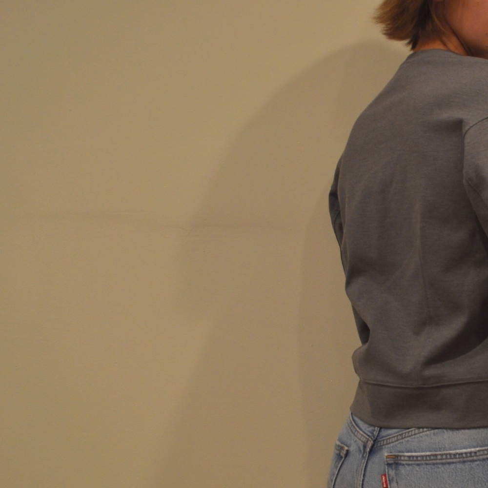 Kit and Ace sweatshirt - Picture 2 of 2